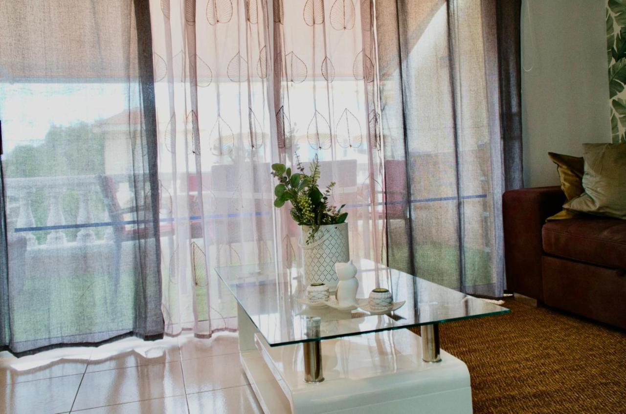 Heart And Soul Apartment Сан Мигел де Абона Екстериор снимка