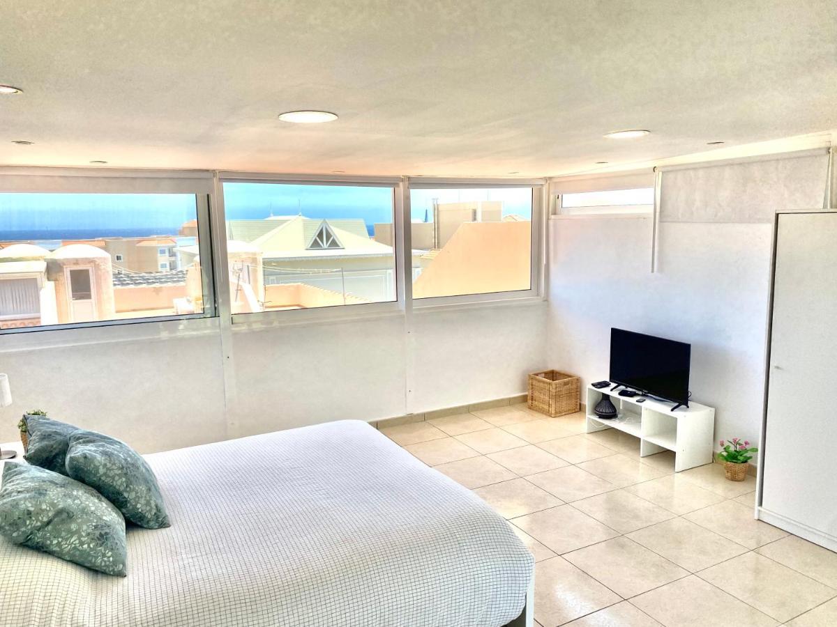 Heart And Soul Apartment Сан Мигел де Абона Екстериор снимка