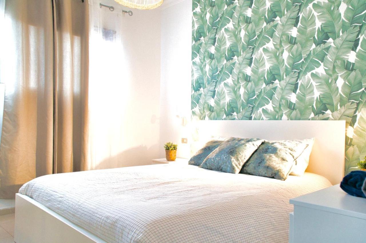 Heart And Soul Apartment Сан Мигел де Абона Екстериор снимка